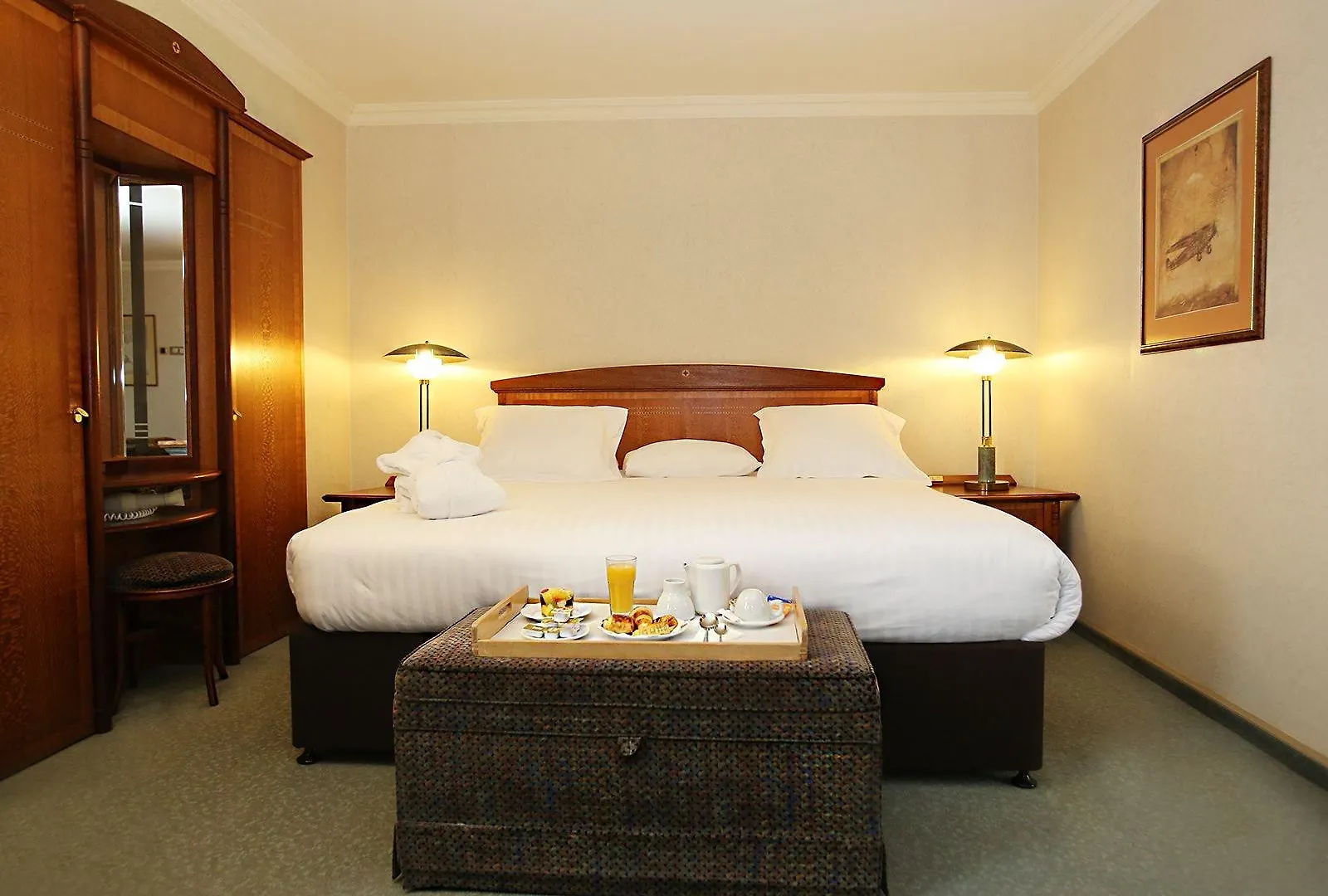 Millennium Hotel Paris Charles De Gaulle Roissy-en-France 4*,