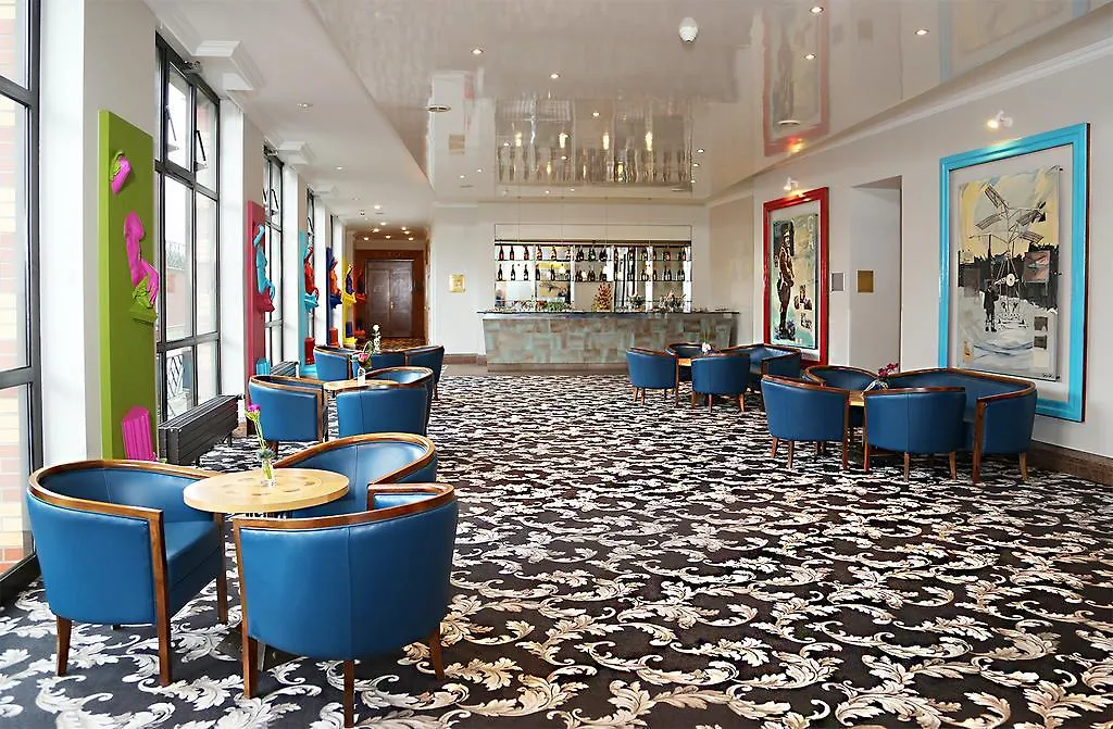 Millennium Hotel Paris Charles De Gaulle Roissy-en-France 4*,